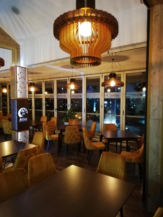 Atlas City Center Hotel Прілеп Екстер'єр фото